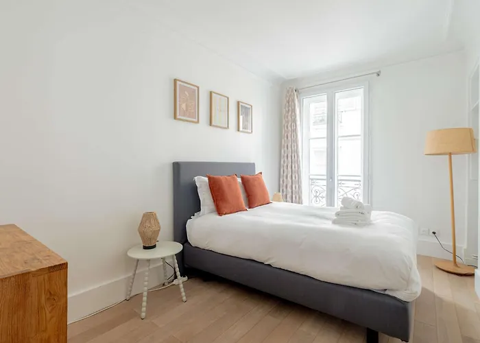 Beautiful 2 Bdr 6p Saint Germain パリ