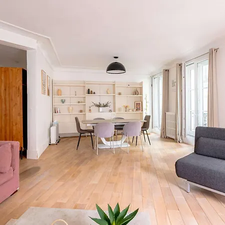 Апартаменты Beautiful 2 Bdr 6p Saint Germain Париж
